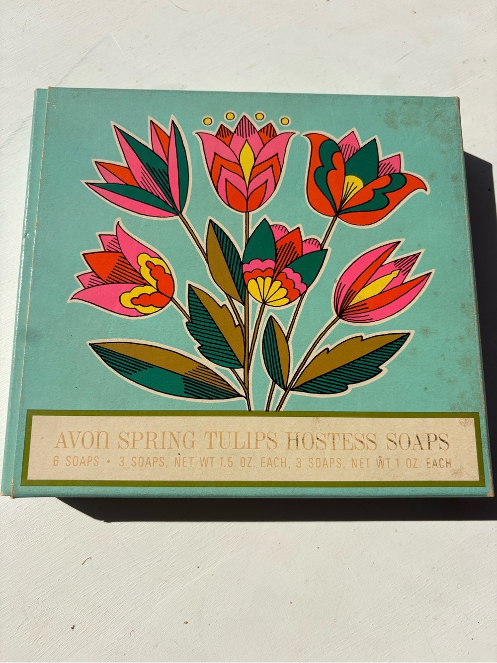 Avon Spring Tulips Hostess Soaps